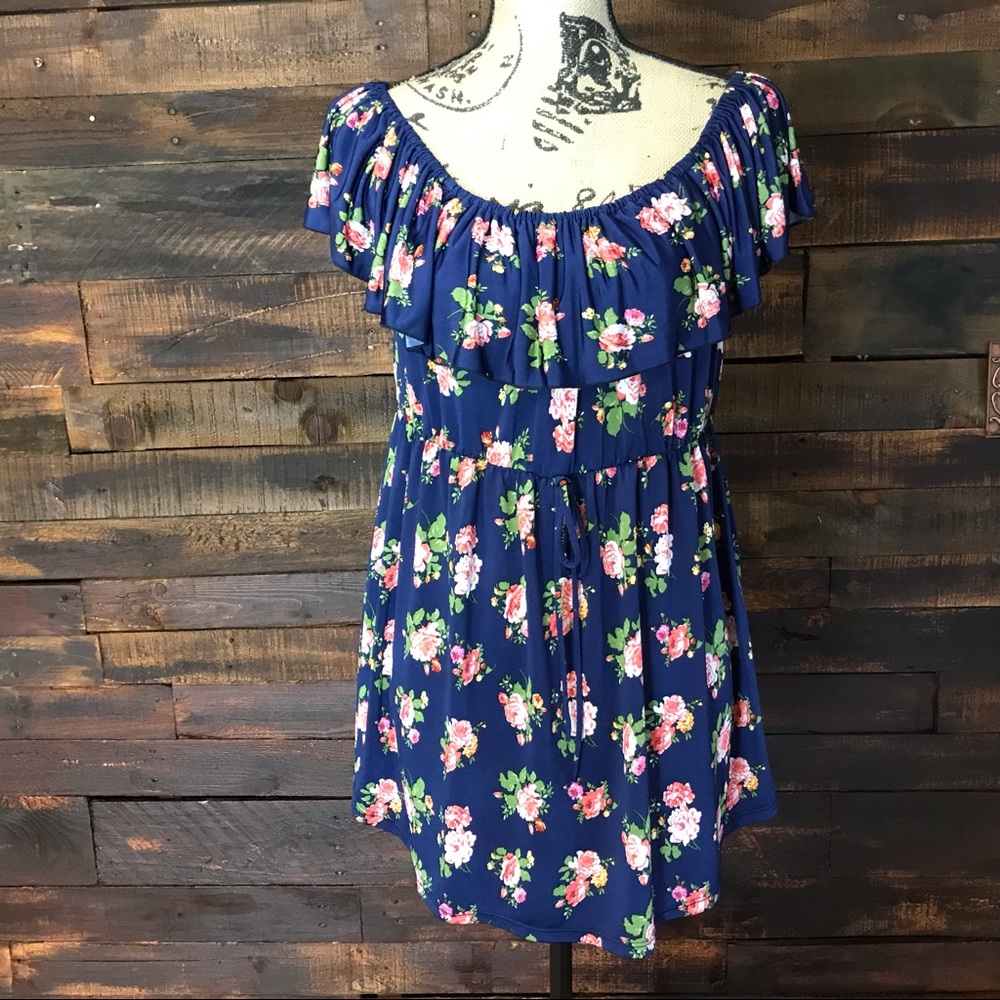 Tutta Bella maternity top